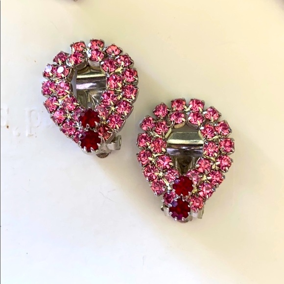 Vintage Retro Chic Brilliant Pink & Red Rhinestone Rainbow Brooch & Earring Set - Picture 3 of 14